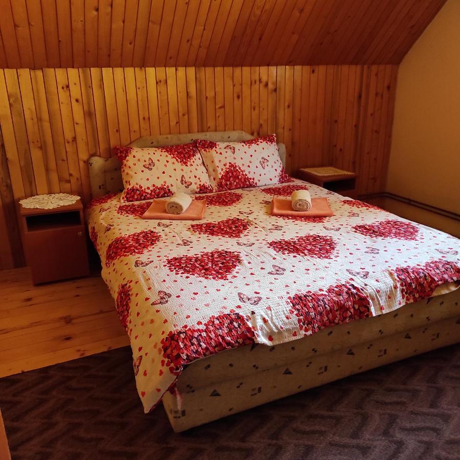 Apartmani Cetkovic Žabljak Exteriör bild